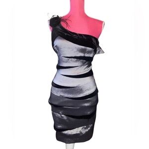 Betsy & Adam Black and Gray One-Shoulder Dress